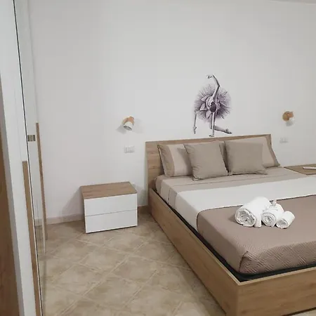 Dancing Apartment Castelluzzo Exterior foto